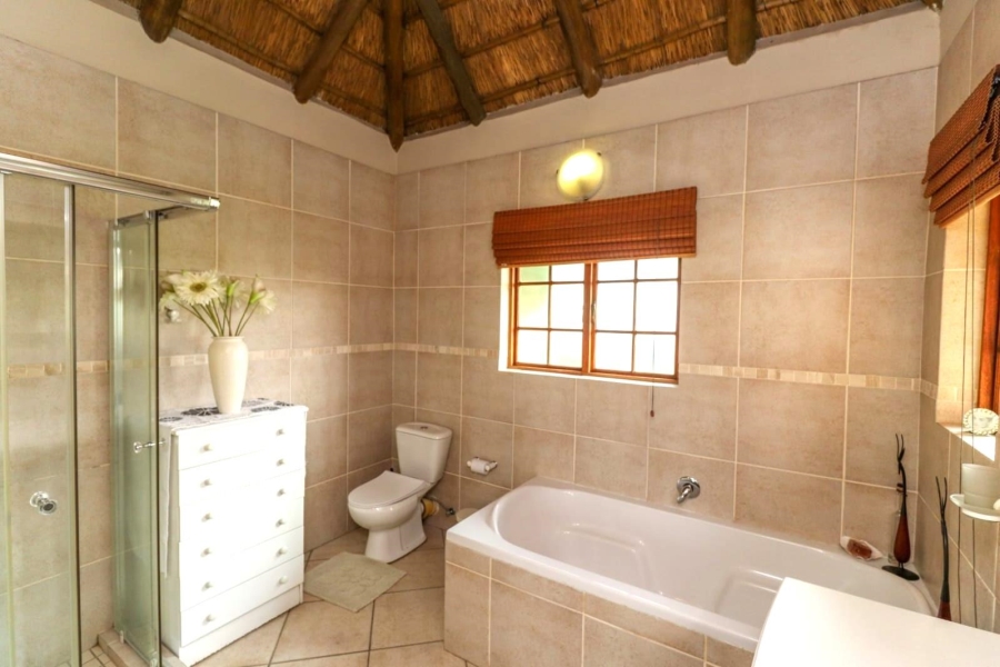 3 Bedroom Property for Sale in Vaal Dam Free State